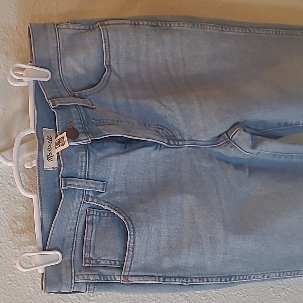 Madewell 10" Roadtripper jeans. W 29.